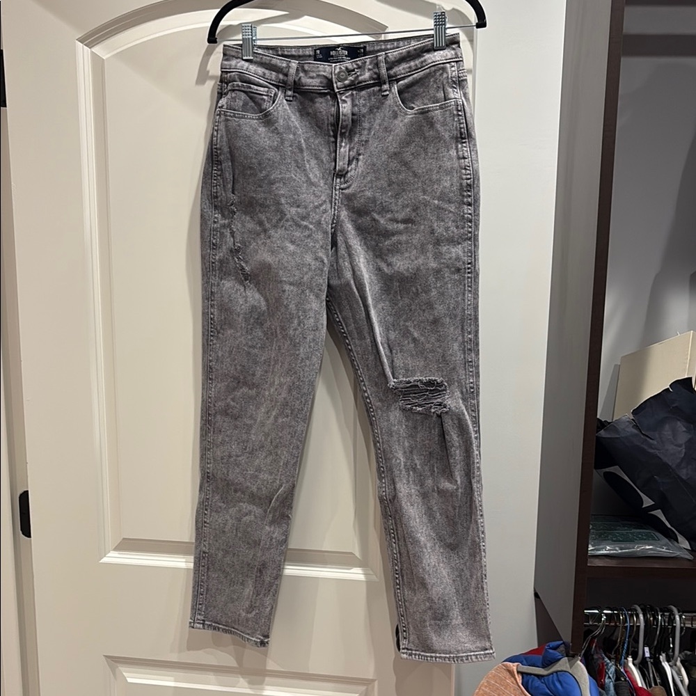 Hollister grey jeans size 7R